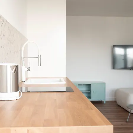 Kolorowy Apartament 3City Z Parkingiem W Gdyni By Noclegi Renters